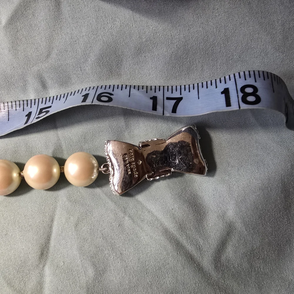 Vintage Kate Spade Pearl Necklace with Silver Bow-Coachella-Jewelry-Theme - Picture 4 of 7